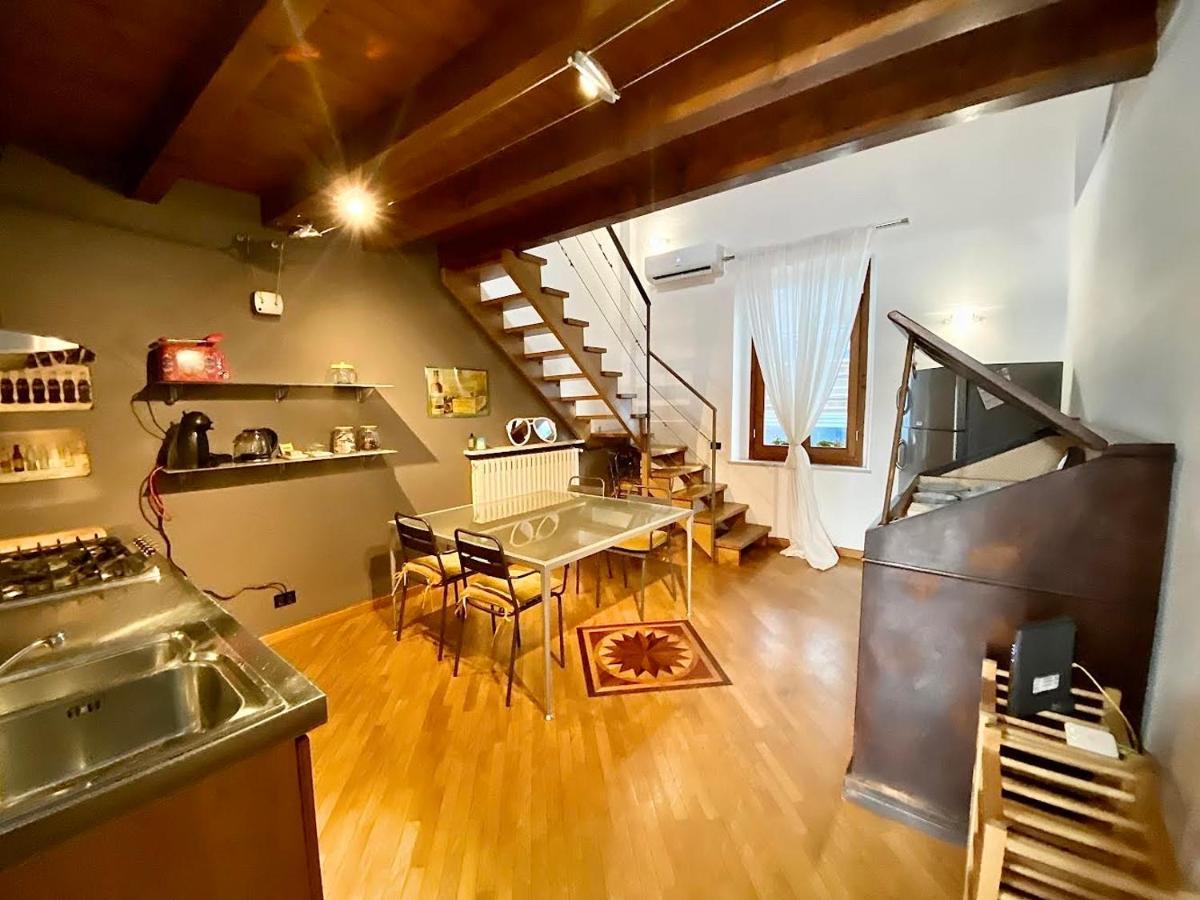Piccolo Rifugio Con Parcheggio Privato Gratuito Appartement Bergamo Buitenkant foto